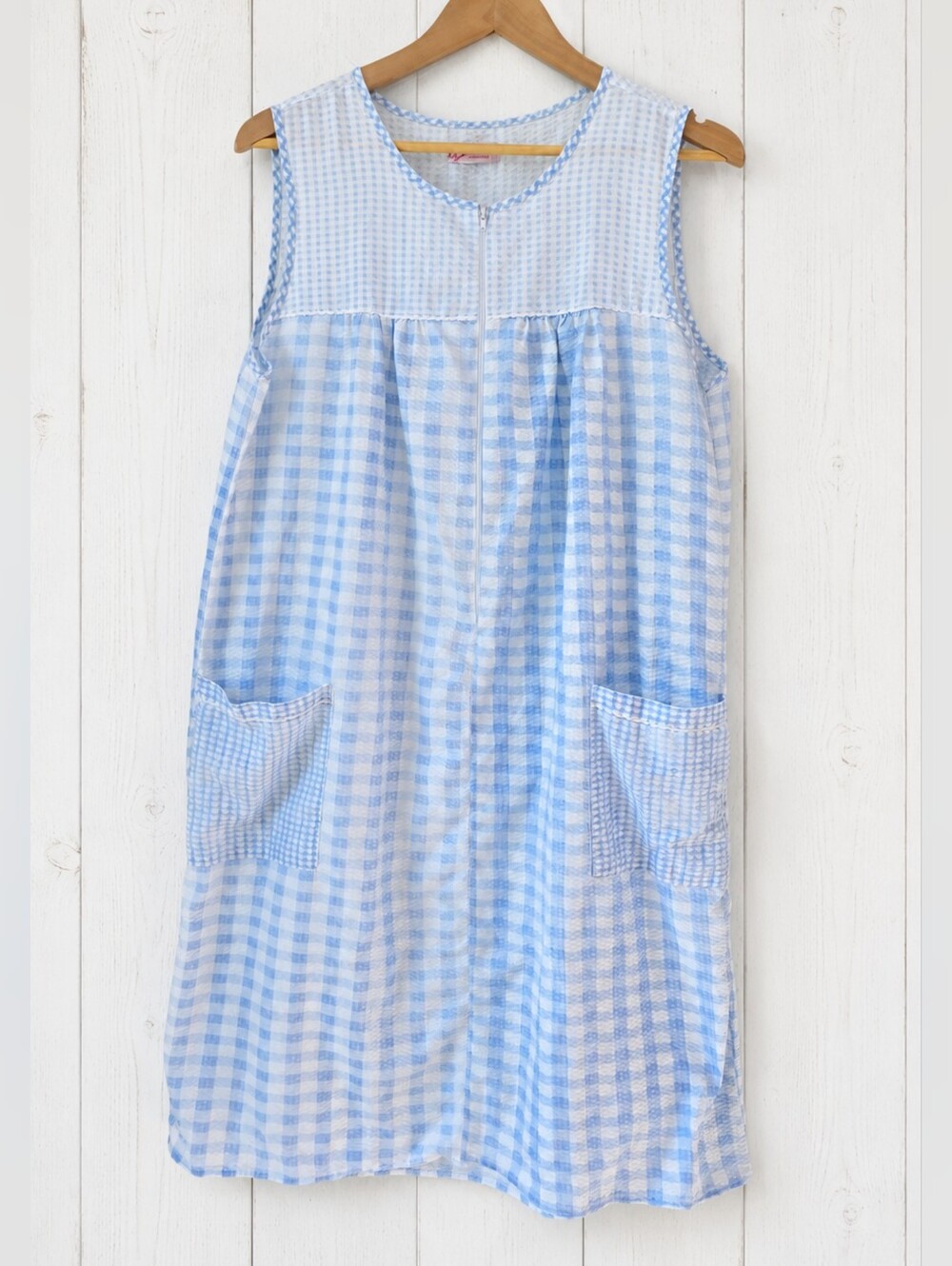 Lati Blue Gingham Cottage House Dress Robe Sleeveless Zip Front